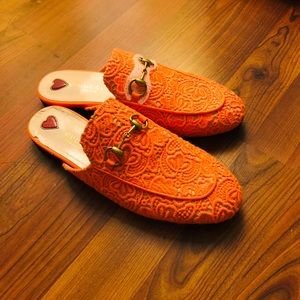 Price is firm !!Gucci women shoes